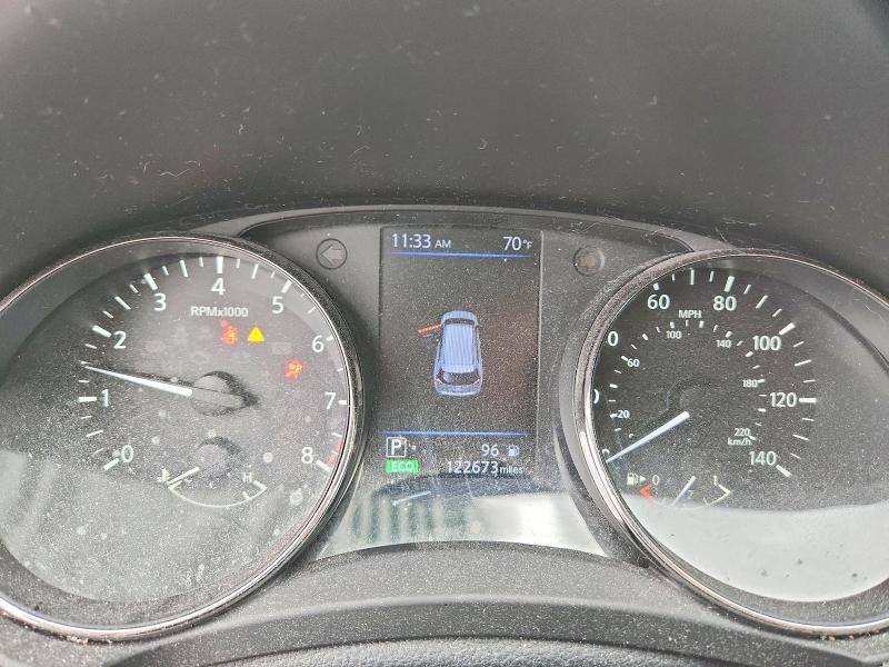 2018 Nissan Rogue მანქანა იყიდება აუქციონზე, vin: KNMAT2MTXJP545594, აუქციონის ნომერი: 52325046
