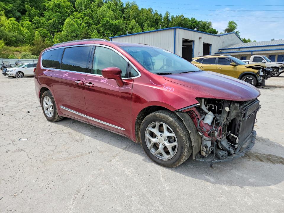 2017 Chrysler Pacifica მანქანა იყიდება აუქციონზე, vin: 2C4RC1BG9HR511447, აუქციონის ნომერი: 53559146