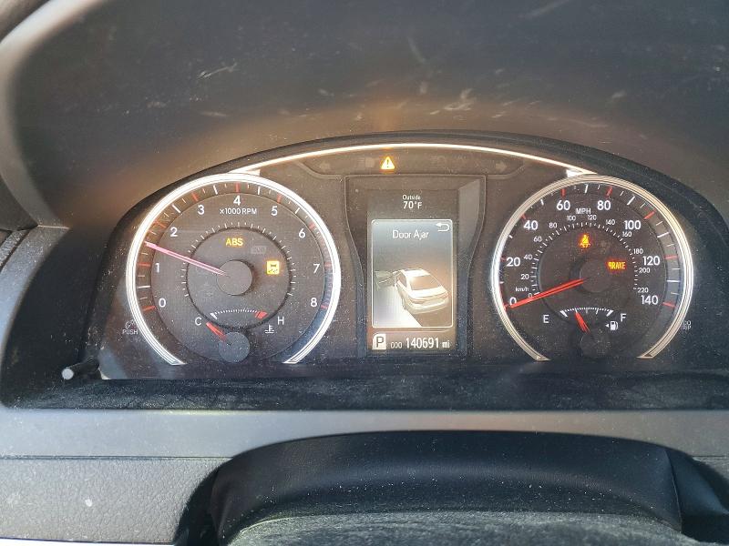 53643116 :رقم المزاد ، 4T1BF1FK8HU400801 vin ، 2017 Toyota Camry مزاد بيع