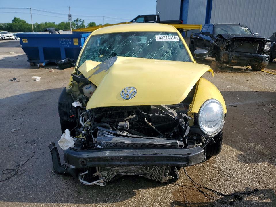 Продажа на аукционе авто 2015 Volkswagen Beetle, vin: 3VWF17AT9FM641210, номер лота: 53274516