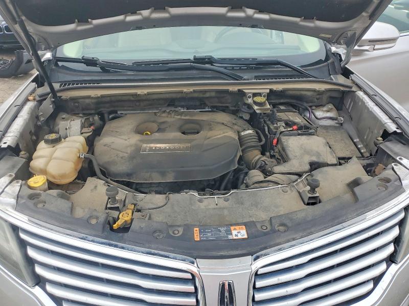 54679436 :رقم المزاد ، 5LMCJ1A92FUJ19787 vin ، 2015 Lincoln Mkc مزاد بيع