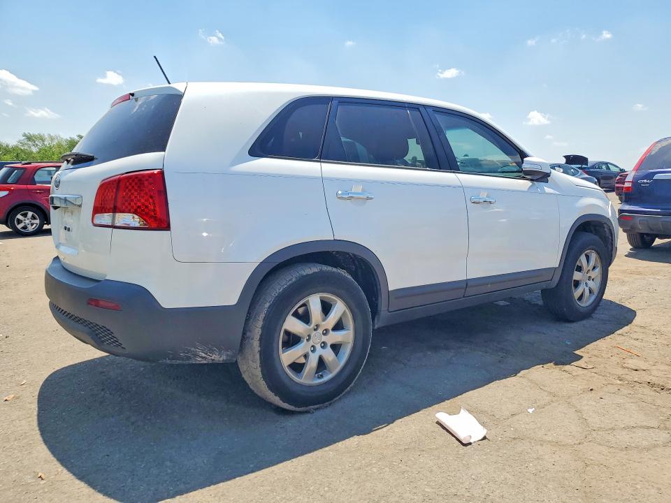 54074256 :رقم المزاد ، 5XYKT3A18DG396039 vin ، 2013 Kia Sorento مزاد بيع