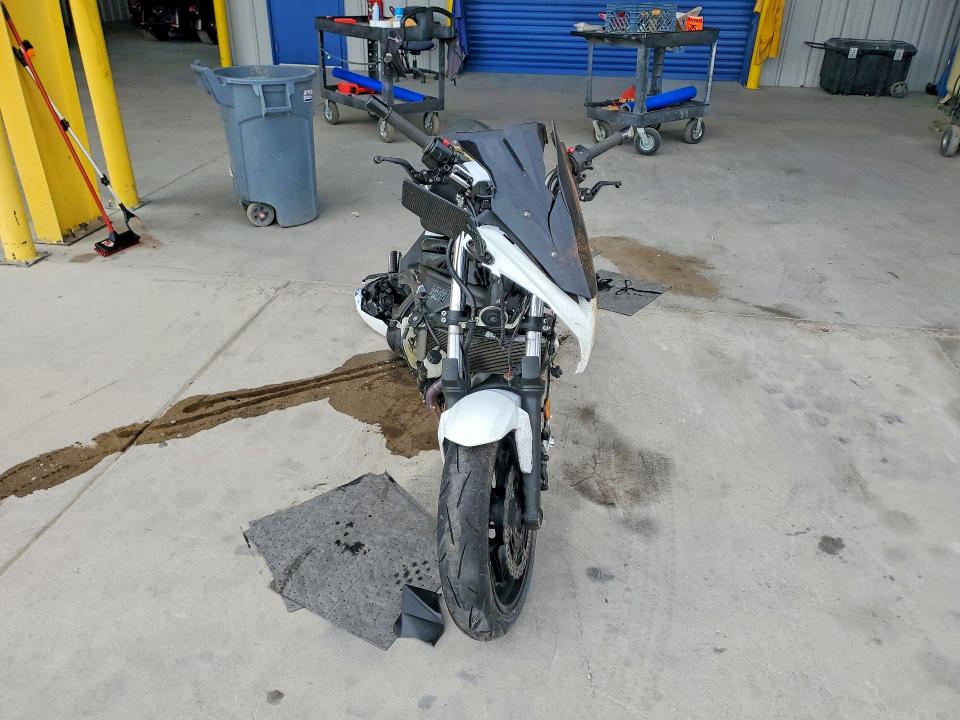 2013 Kawasaki Ex650 მანქანა იყიდება აუქციონზე, vin: JKAEXEE1XDDA13348, აუქციონის ნომერი: 52343086