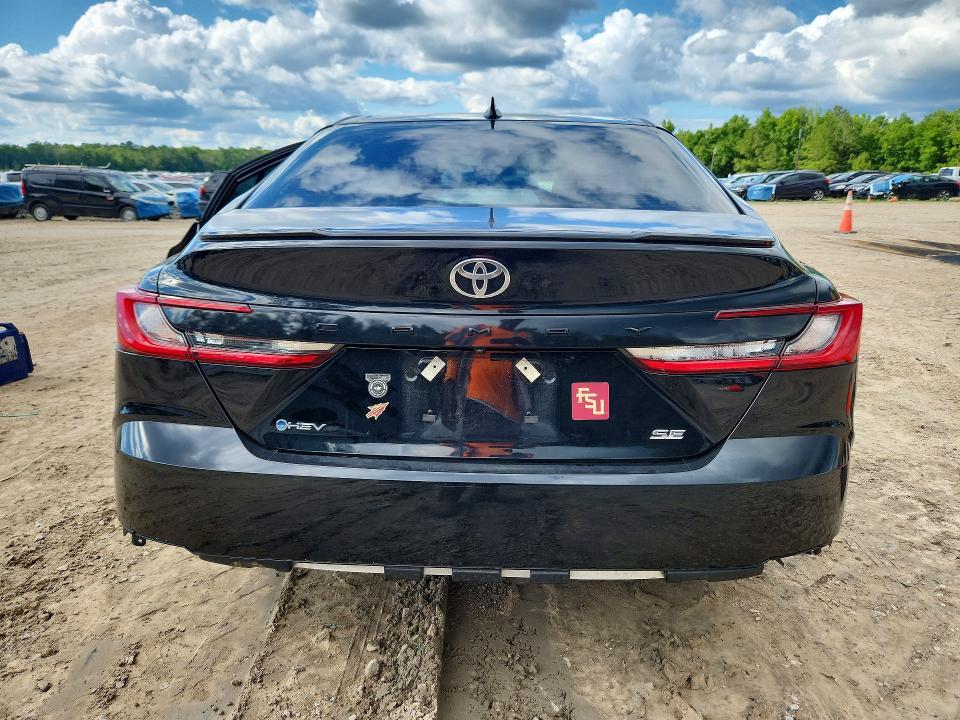 52895686 :رقم المزاد ، 4T1DAACK2SU551569 vin ، 2025 Toyota Camry مزاد بيع