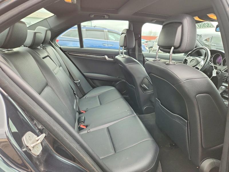 2013 Mercedes-benz 350 Series მანქანა იყიდება აუქციონზე, vin: WDDGF8JB3DA795692, აუქციონის ნომერი: 52658156