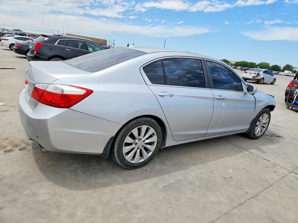 2013 Honda Accord მანქანა იყიდება აუქციონზე, vin: 1HGCR2F86DA135674, აუქციონის ნომერი: 52664346