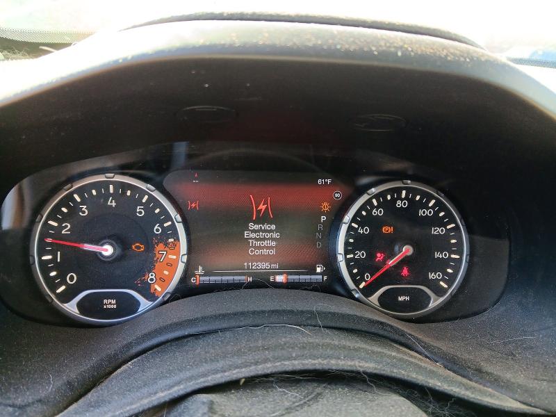 54013546 :رقم المزاد ، ZACCJBCT0FPB63220 vin ، 2015 Jeep Renegade مزاد بيع
