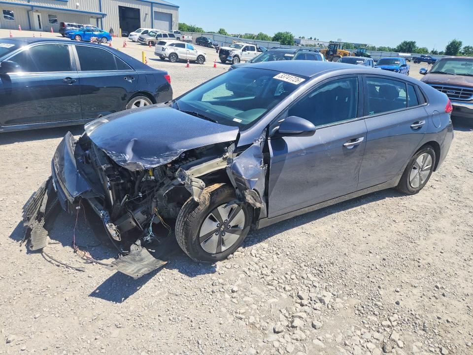 2017 Hyundai Ioniq მანქანა იყიდება აუქციონზე, vin: KMHC65LC8HU055410, აუქციონის ნომერი: 53741726