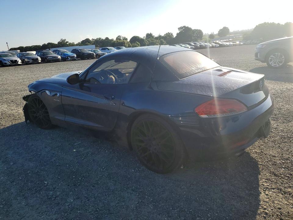 52433566 :رقم المزاد ، WBALM7C55AE381928 vin ، 2010 Bmw Z4 مزاد بيع
