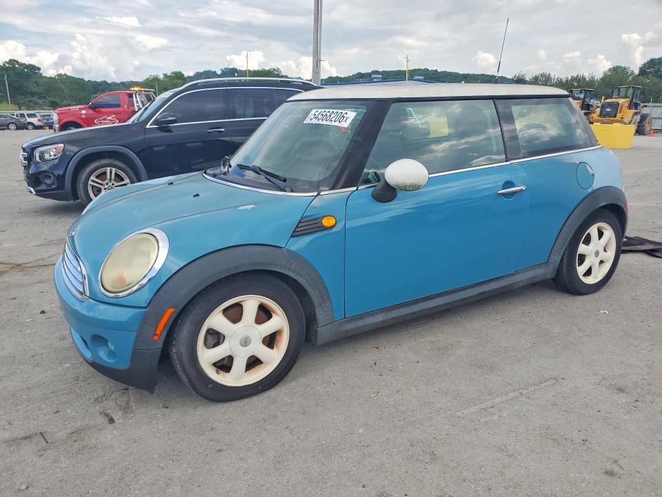 54568206 :رقم المزاد ، WMWMF335X8TT67133 vin ، 2008 Mini Cooper مزاد بيع