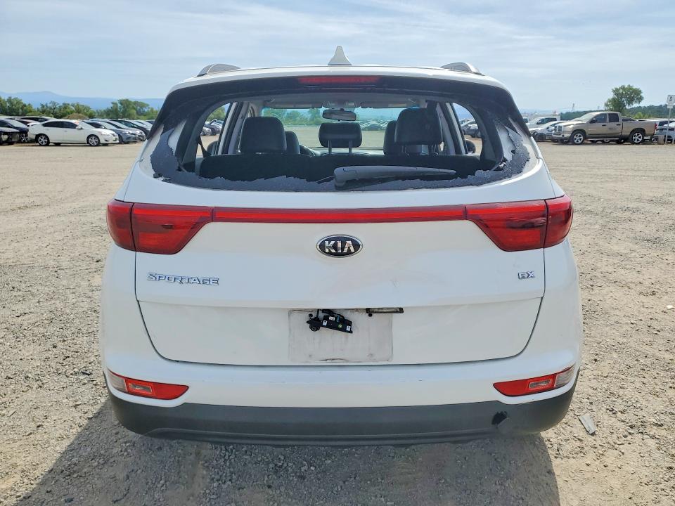 52075636 :رقم المزاد ، KNDPNCAC5H7049319 vin ، 2017 Kia Sportage مزاد بيع
