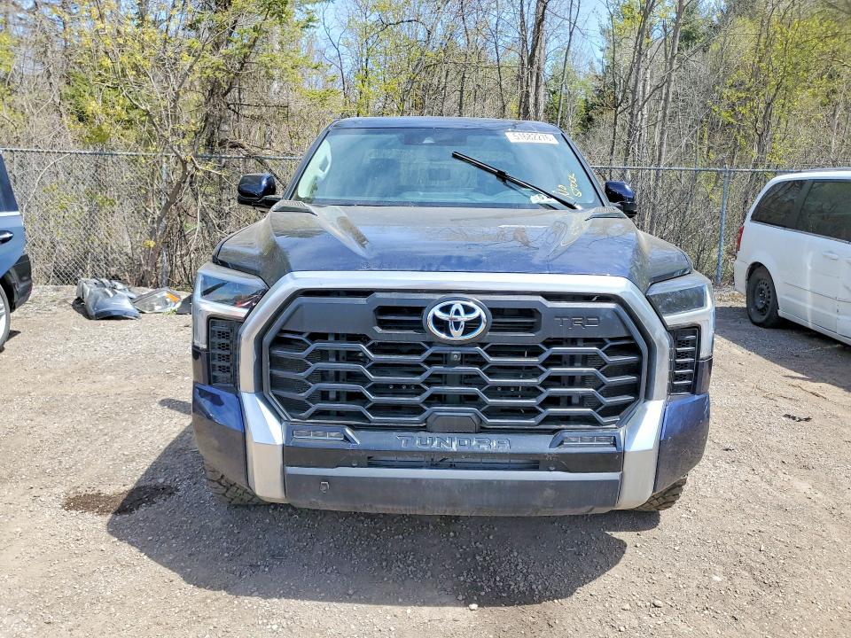 51682276 :رقم المزاد ، 5TFJC5DB5NX006198 vin ، 2022 Toyota Tundra مزاد بيع