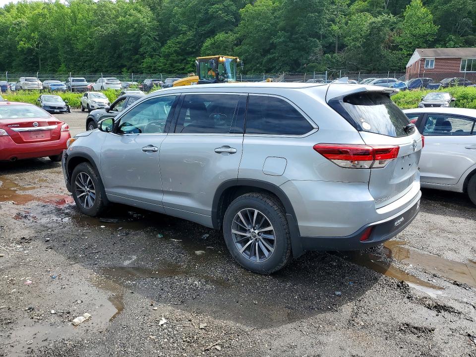 Aukcja sprzedaży 2018 Toyota Highlander, vin: 5TDJZRFH3JS857097, numer aukcji: 54475346