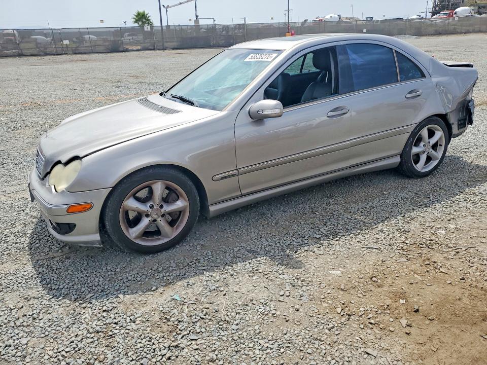 Продажа на аукционе авто 2006 Mercedes-benz C, vin: WDBRF52HX6F742805, номер лота: 53828276