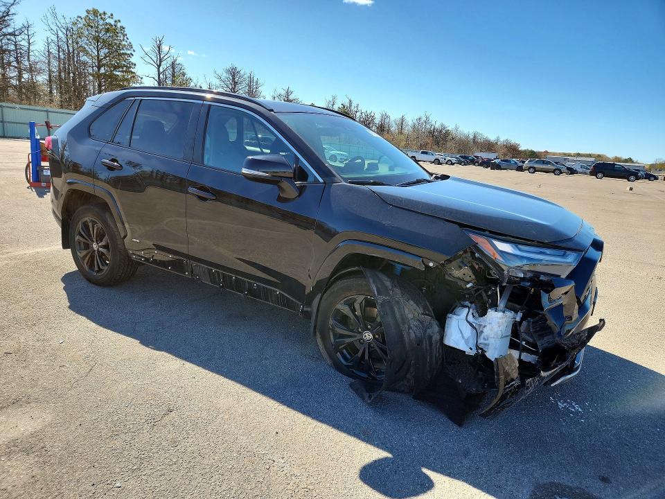 Продаж на аукціоні авто 2022 Toyota Rav4, vin: 2T3T6RFV5NW030522, номер лоту: 51870166