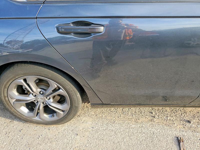 55165586 :رقم المزاد ، 1HGCY2F65RA011565 vin ، 2024 Hond Accord Hybrid E مزاد بيع