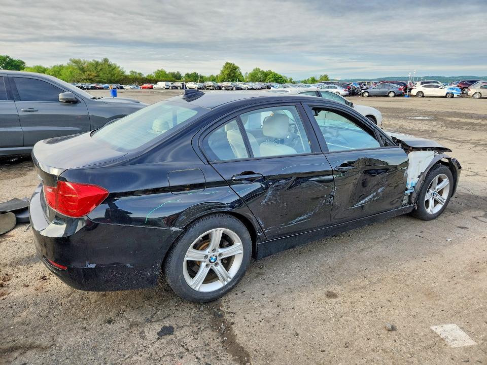 Aukcja sprzedaży 2015 Bmw 320, vin: WBA3C3G52FNS73411, numer aukcji: 54781436