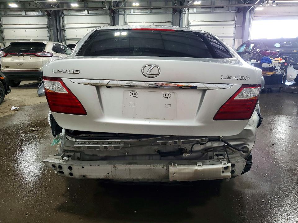 55412326 :رقم المزاد ، JTHCL5EF6A5005527 vin ، 2010 Lexus Ls مزاد بيع
