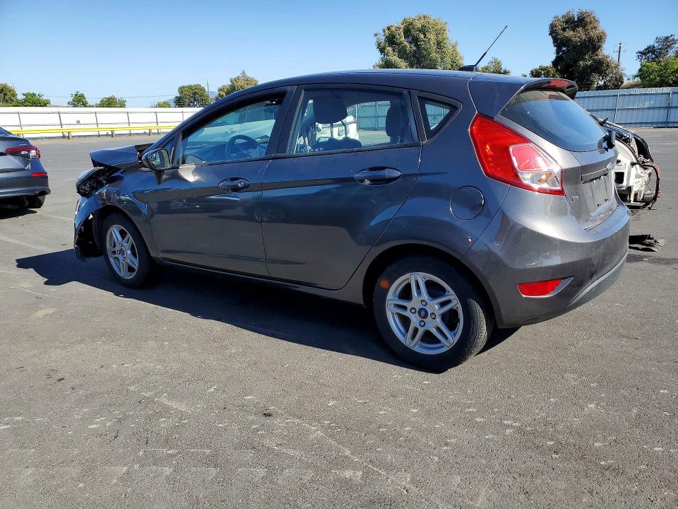 53833956 :رقم المزاد ، 3FADP4EJ1KM101821 vin ، 2019 Ford Fiesta مزاد بيع