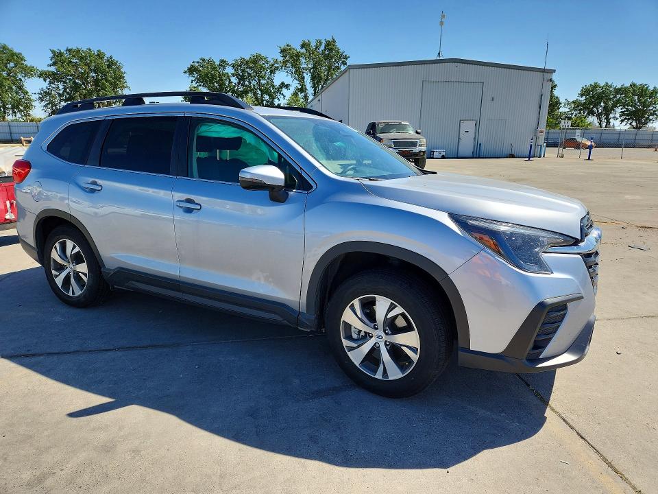 Продаж на аукціоні авто 2023 Subaru Ascent, vin: 4S4WMACD1P3454944, номер лоту: 54124046