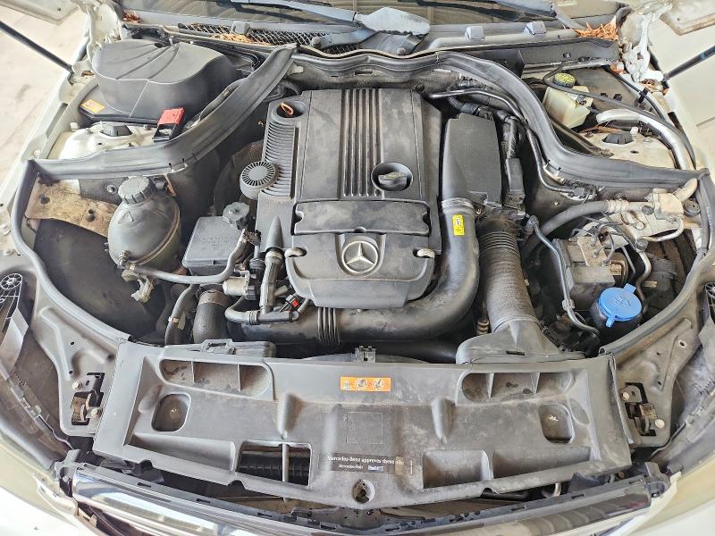 2014 Mercedes-benz C მანქანა იყიდება აუქციონზე, vin: WDDGF4HBXEA964249, აუქციონის ნომერი: 54693466