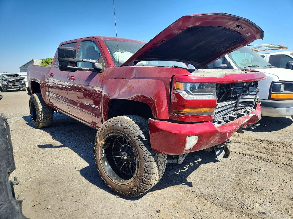54491586 :رقم المزاد ، 3GCUKREC8JG331313 vin ، 2018 Chevrolet Silverado مزاد بيع