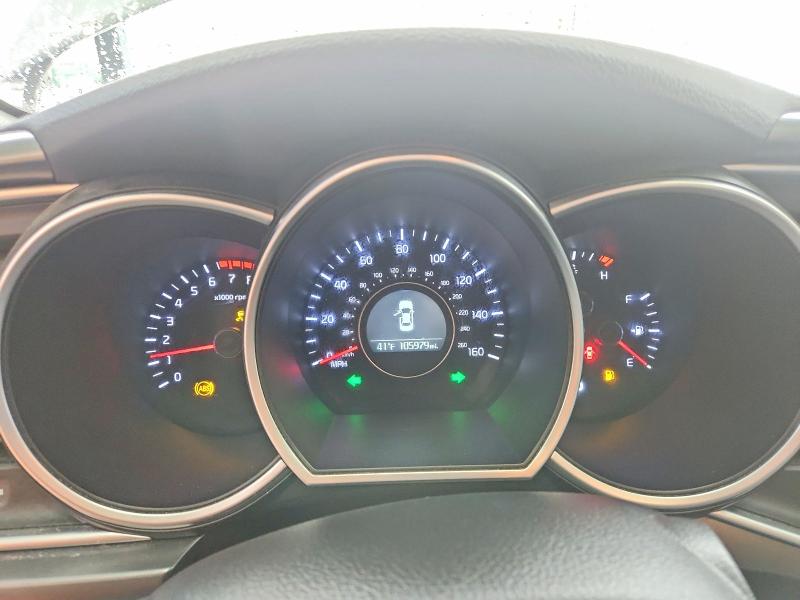 2015 Kia Optima მანქანა იყიდება აუქციონზე, vin: KNAGM4A77F5629186, აუქციონის ნომერი: 52552166