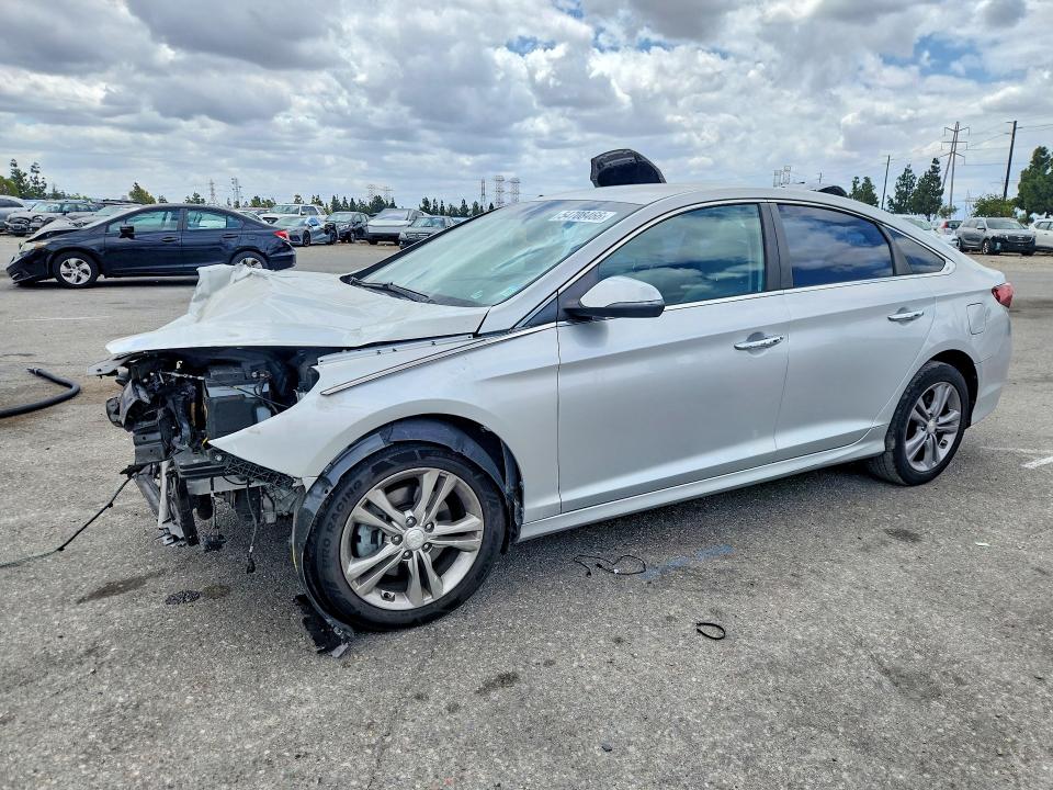 Продажа на аукционе авто 2019 Hyundai Sonata, vin: 5NPE34AF3KH749002, номер лота: 54708466