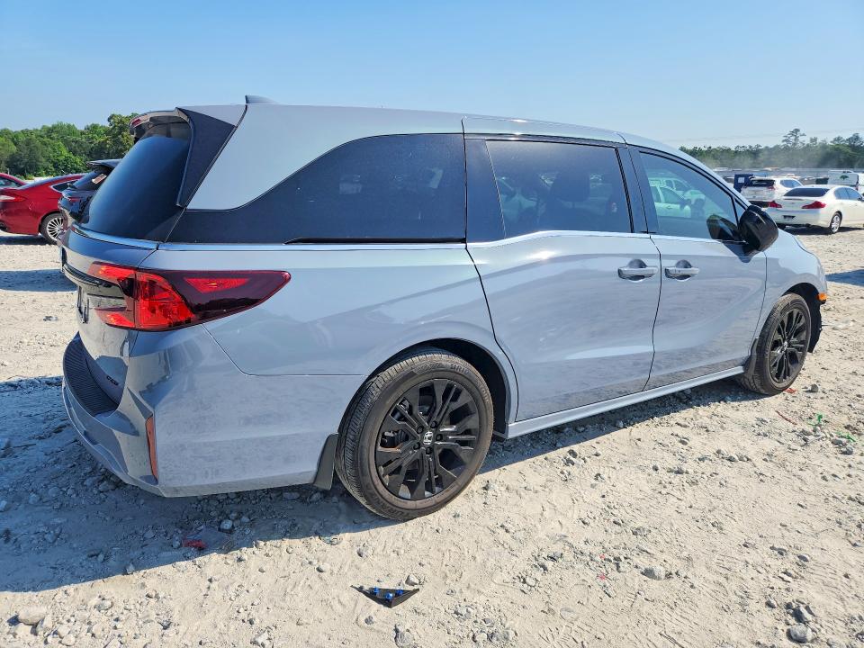 53338056 :رقم المزاد ، 5FNRL6H72TB011218 vin ، 2026 Honda Odyssey مزاد بيع