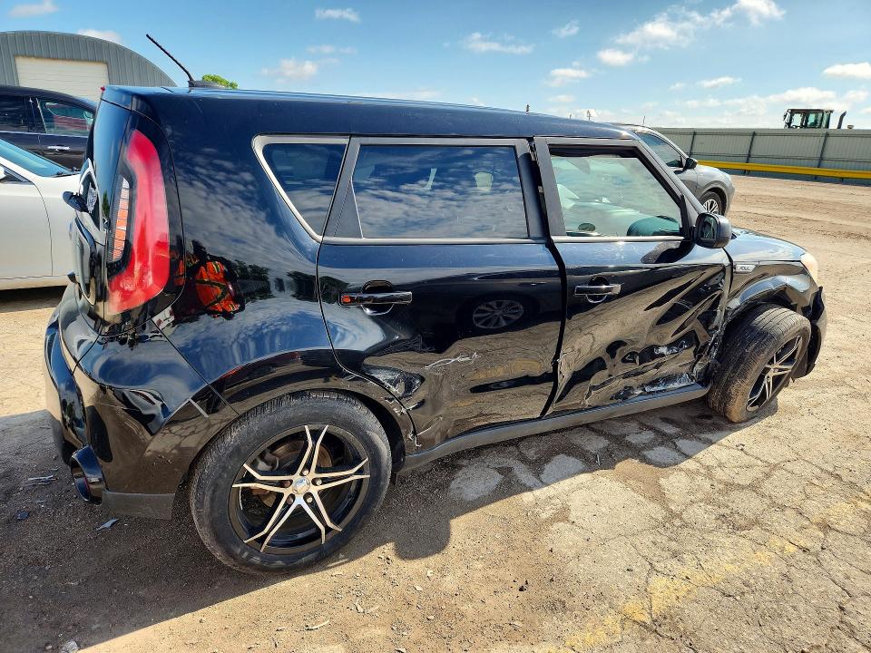 2016 Kia Soul მანქანა იყიდება აუქციონზე, vin: KNDJP3A53G7351806, აუქციონის ნომერი: 55376866