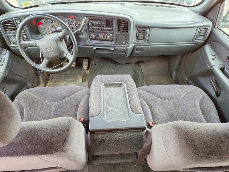 53821346 :رقم المزاد ، 2GTEK19T911370758 vin ، 2001 Gmc New Sierra مزاد بيع
