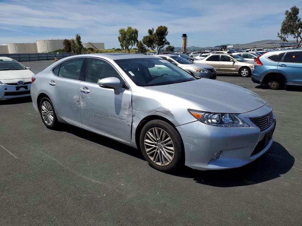 2015 Lexus Es მანქანა იყიდება აუქციონზე, vin: JTHBK1GG4F2202380, აუქციონის ნომერი: 52394486