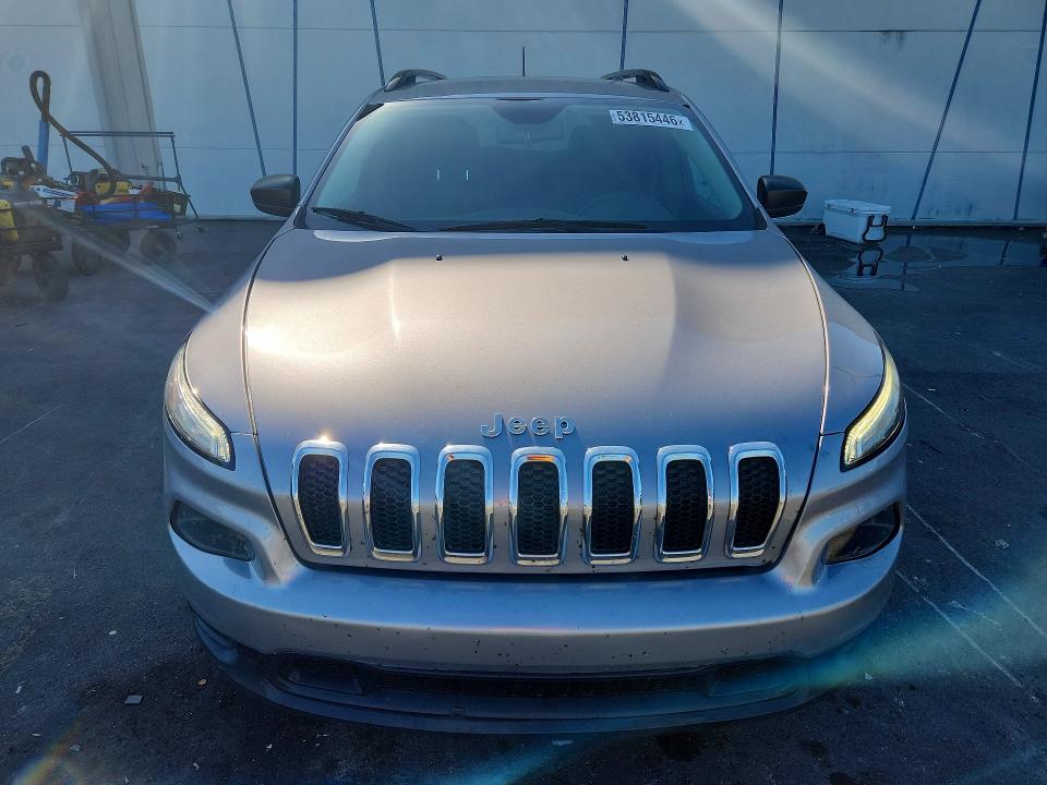 53815446 :رقم المزاد ، 1C4PJLAB1GW260086 vin ، 2016 Jeep Cherokee مزاد بيع