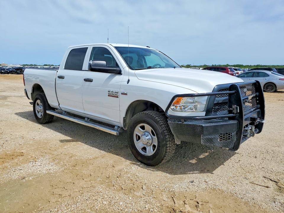 Продажа на аукционе авто 2015 Ram 2500, vin: 3C6UR5CJ4FG705355, номер лота: 54668526