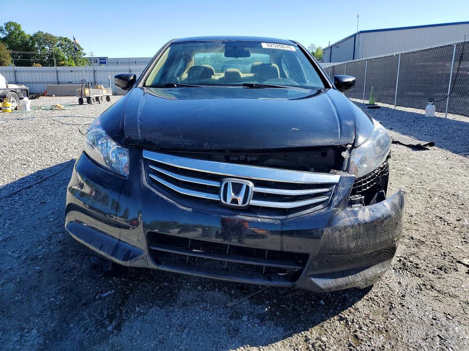 Продаж на аукціоні авто 2011 Honda Accord, vin: 1HGCP2F33BA081354, номер лоту: 52520676