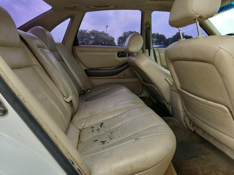 1998 Toyota Avalon მანქანა იყიდება აუქციონზე, vin: 4T1BF18B8WU259352, აუქციონის ნომერი: 53945356
