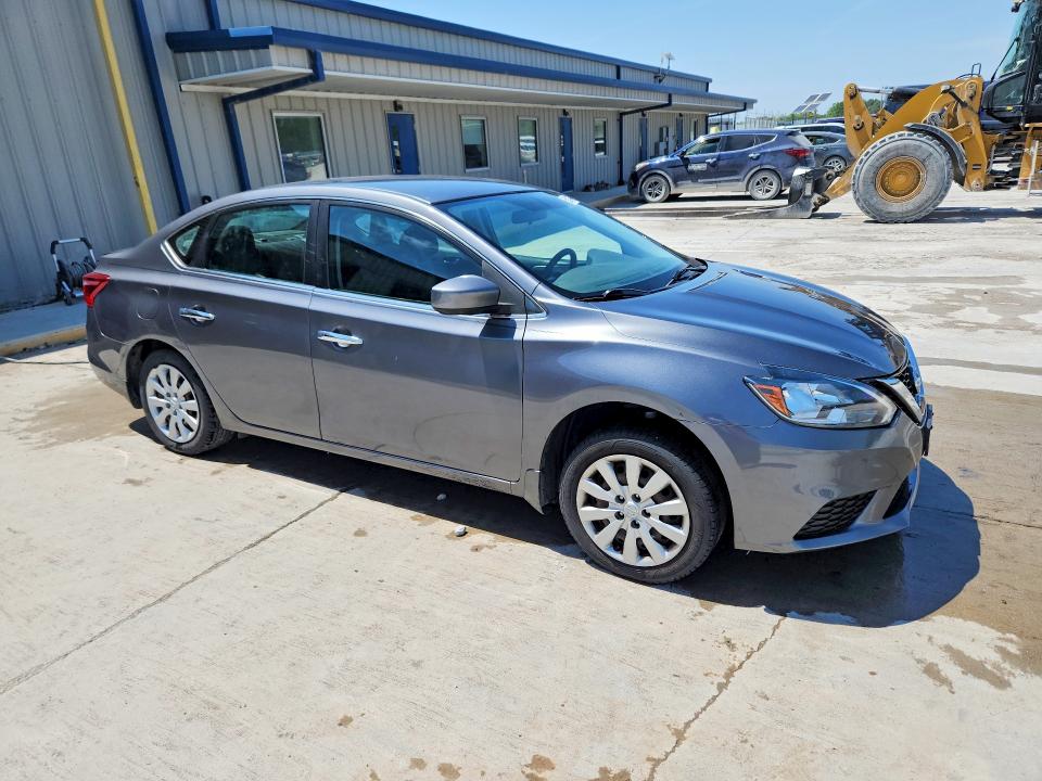 Продаж на аукціоні авто 2018 Nissan Sentra, vin: 3N1AB7AP4JY324128, номер лоту: 53819396