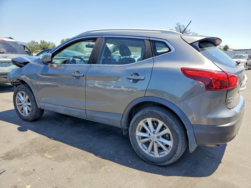 52854356 :رقم المزاد ، JN1BJ1CP8HW002854 vin ، 2017 Nissan Rogue Sport مزاد بيع