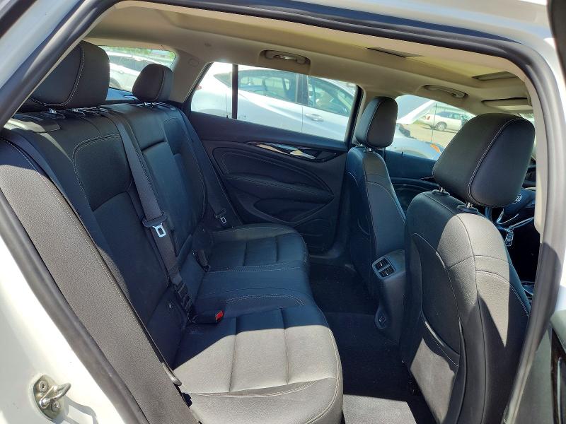 Продажа на аукционе авто 2018 Buick Regal Tourx, vin: W04GV8SX5J1149504, номер лота: 53821206