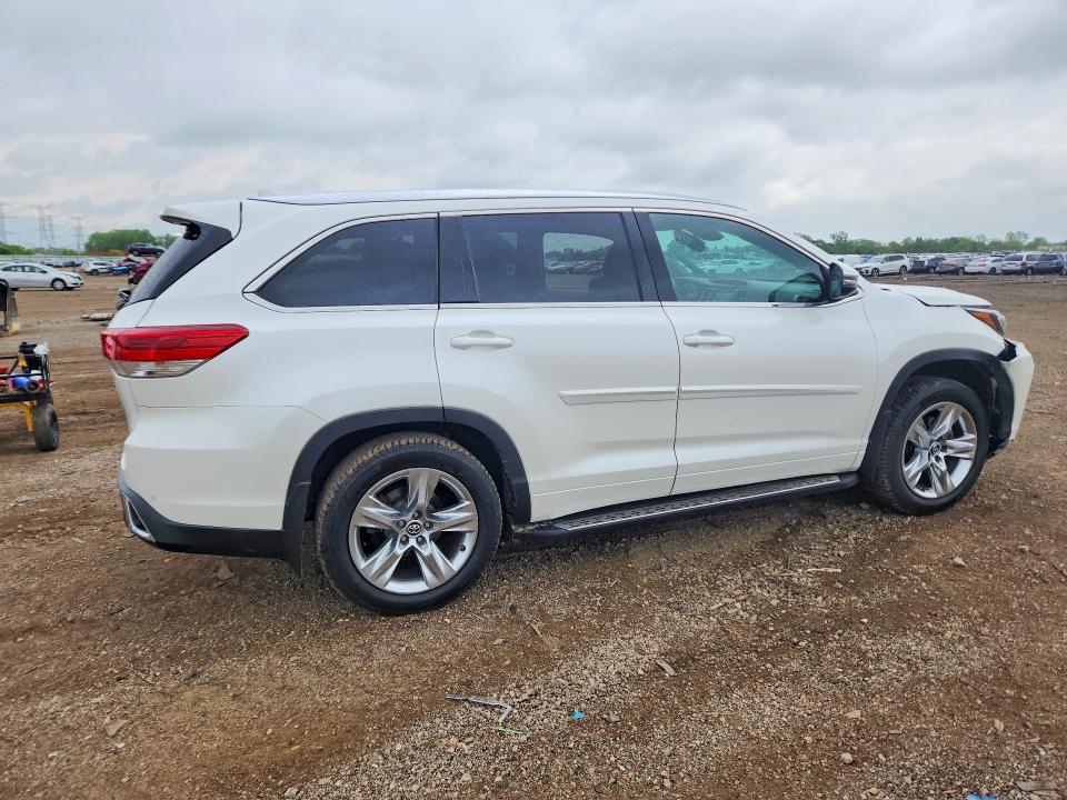 53979156 :رقم المزاد ، 5TDDZRFH3JS873832 vin ، 2018 Toyota Highlander مزاد بيع