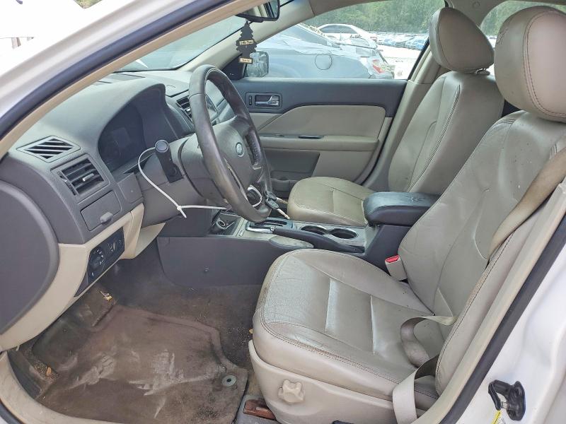 52055496 :رقم المزاد ، 3FADP0L37AR359856 vin ، 2010 Ford Fusion مزاد بيع