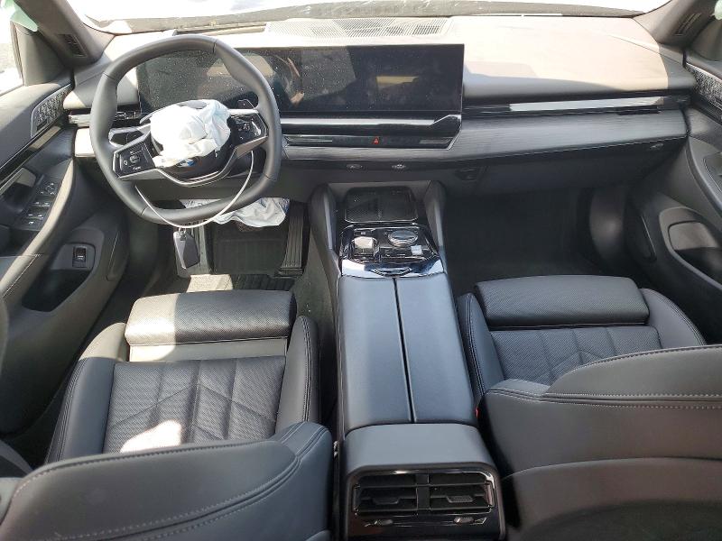53054726 :رقم المزاد ، WBA43FJ05SCU25013 vin ، 2025 Bmw 530 مزاد بيع