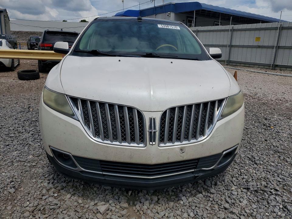 2011 Lincoln Mkx მანქანა იყიდება აუქციონზე, vin: 2LMDJ6JK1BBJ34101, აუქციონის ნომერი: 53981516