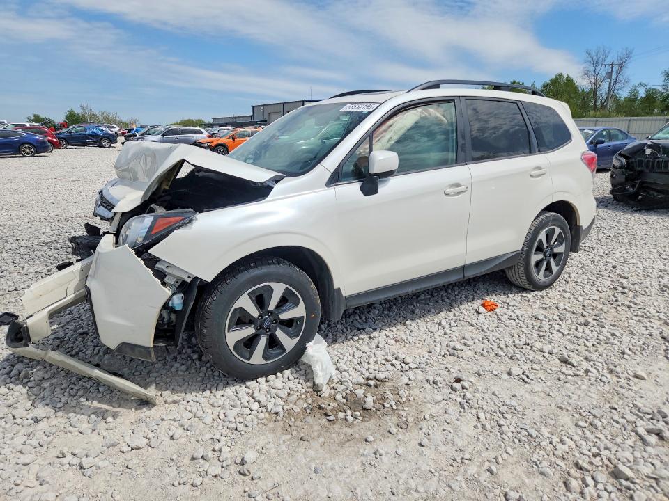 Продаж на аукціоні авто 2018 Subaru Forester, vin: JF2SJAECXJH584135, номер лоту: 53550196