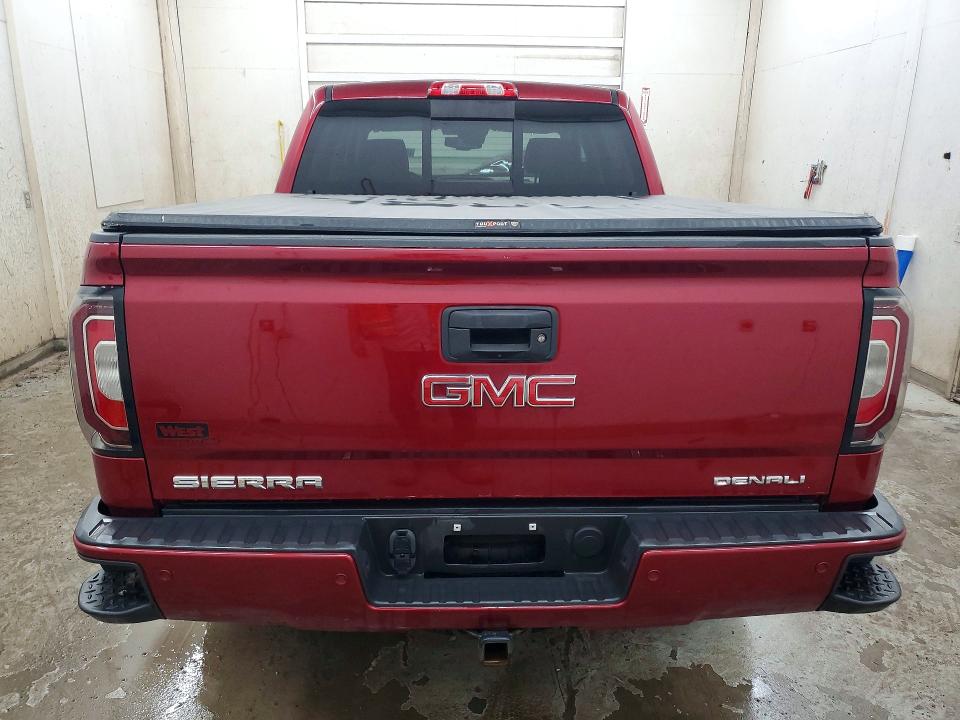 53740256 :رقم المزاد ، 3GTU2PEC3JG586858 vin ، 2018 Gmc Sierra مزاد بيع