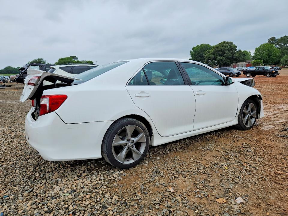 Продаж на аукціоні авто 2014 Toyota Camry, vin: 4T1BF1FK4EU726624, номер лоту: 52674946