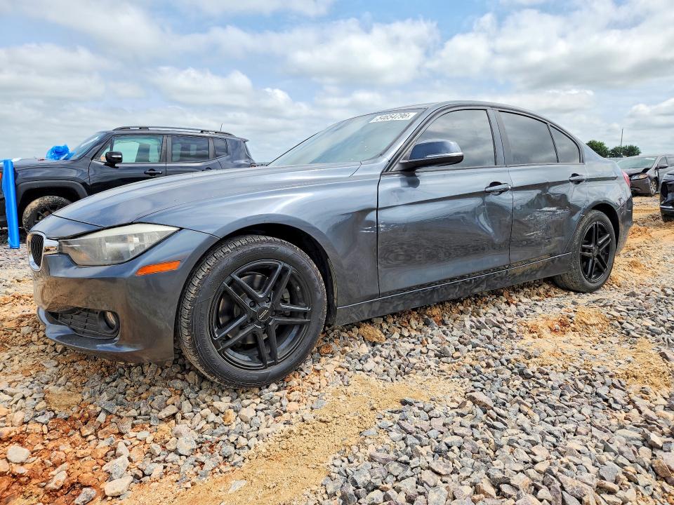 54654796 :رقم المزاد ، WBA3B1G52FNT64086 vin ، 2015 Bmw 320 مزاد بيع