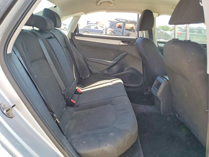 Продажа на аукционе авто 2016 Volkswagen Passat, vin: 1VWAT7A30GC052618, номер лота: 53756986