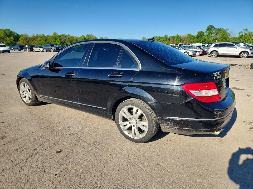 2011 Mercedes-benz C მანქანა იყიდება აუქციონზე, vin: WDDGF8BB0BR133484, აუქციონის ნომერი: 52593526