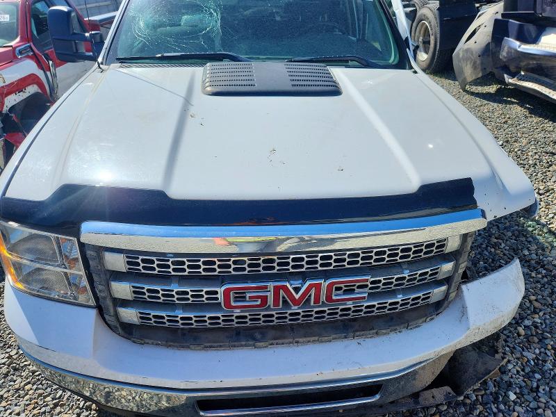 52369206 :رقم المزاد ، 1GT423CG2DF208549 vin ، 2013 Gmc Sierra مزاد بيع